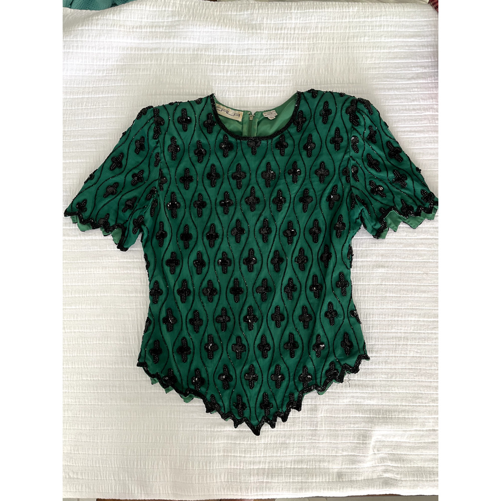 Scala Vintage Beaded Blouse Womens Sz PS Green with Black beading Short sleeves